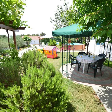Apartment Zoran-1 Brodarica (Sibenik-Knin)